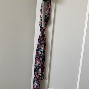 Floral Print men’s Tie